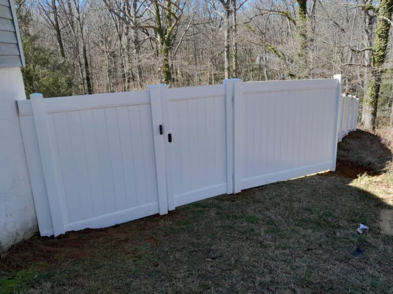 Vinyl fence installation in Glen Burnie MD by All Around Fence