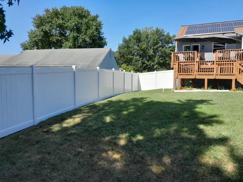 Fence Contractor in Arnold, MD 01