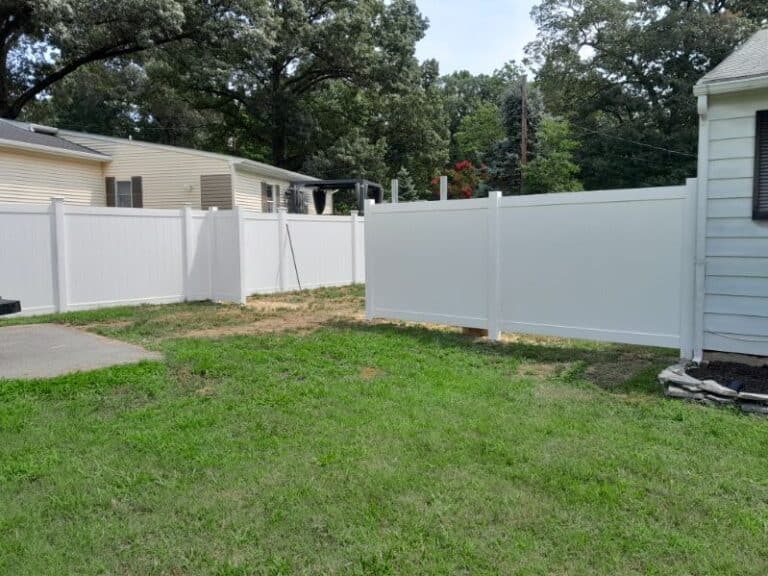 Top Rated Fence Contractor in Lake Shore, MD